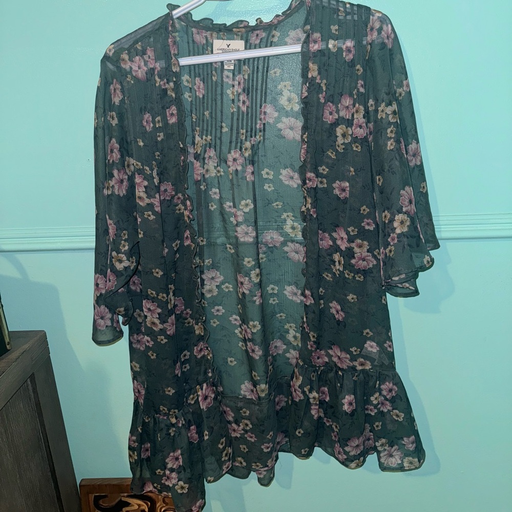 American eagle kimono style top